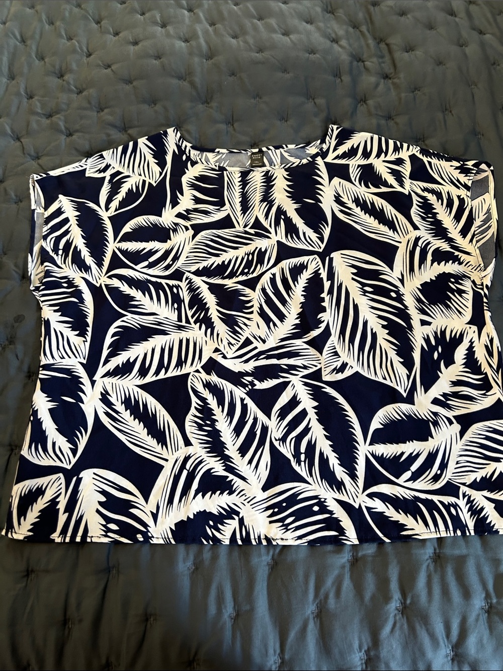Sleeveless Navy and White Leaf-Print Blouse